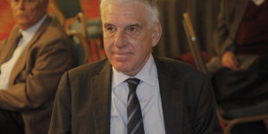 Προσεβλήθη από επιθετικό καρκίνο ο πρώην υπουργός Γιάννος Παπαντωνίου